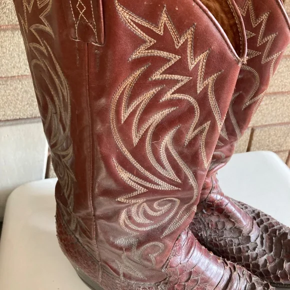 Vintage Dan Post Snakeskin and Leather Cowboy Boots Men’s Size 11D